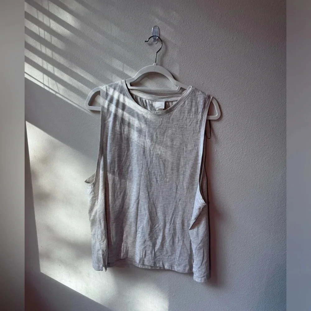 H&M Muscle Tee/Tank Top - heathered oatmeal, size XL
